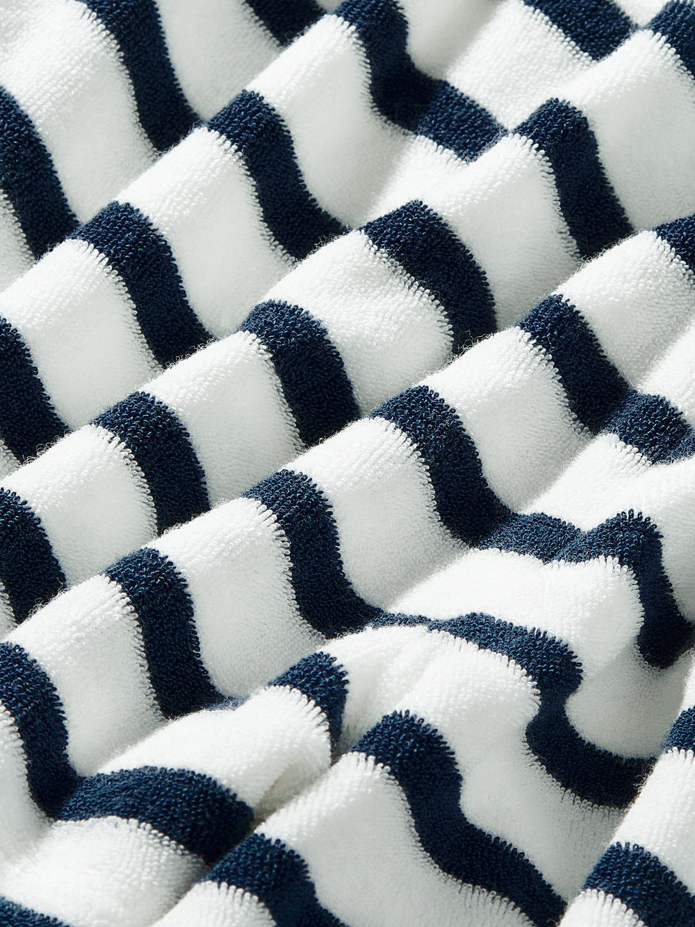 Tea Collection Terrycloth Stripe Short in Naval