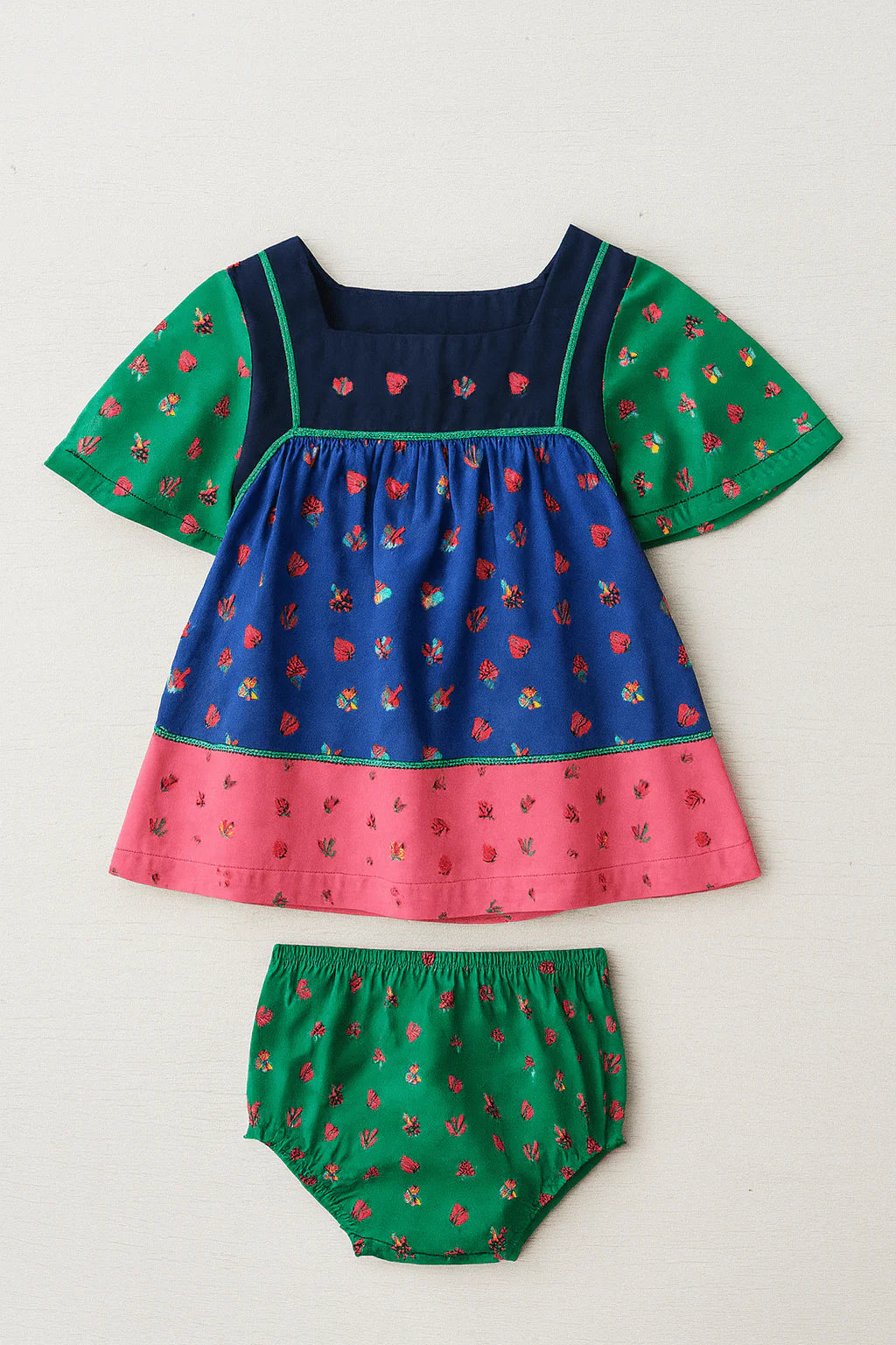 Briton Court Kaylee Baby Set in Blue Multi