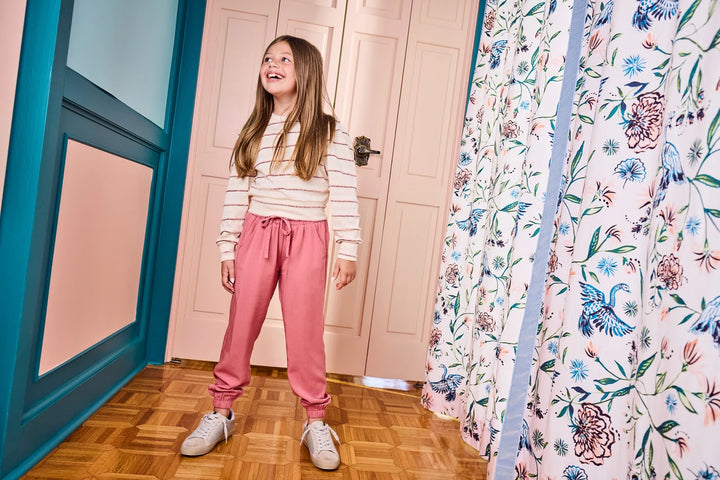 Janie Joggers in Grapefruit