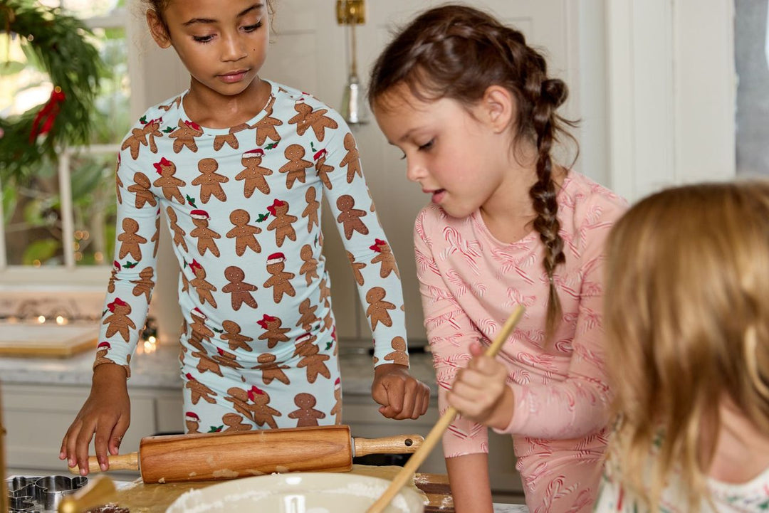 Pink Chicken Bamboo Pajama Set in Light Blue Gingerbread (size 7-10)