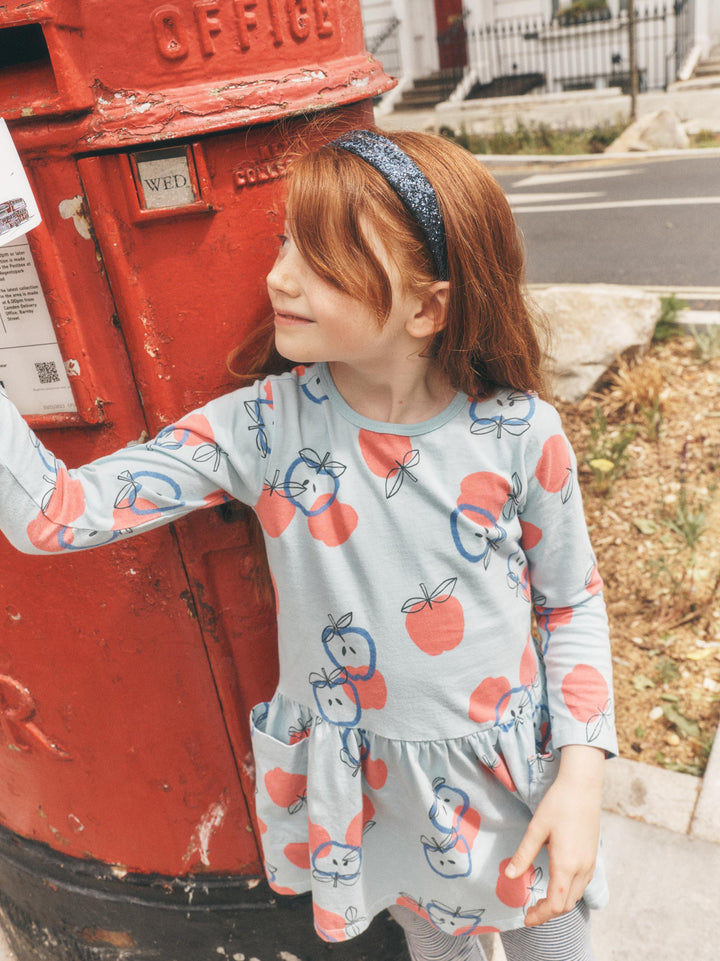 Tea Collection Pocket Dress in Apples