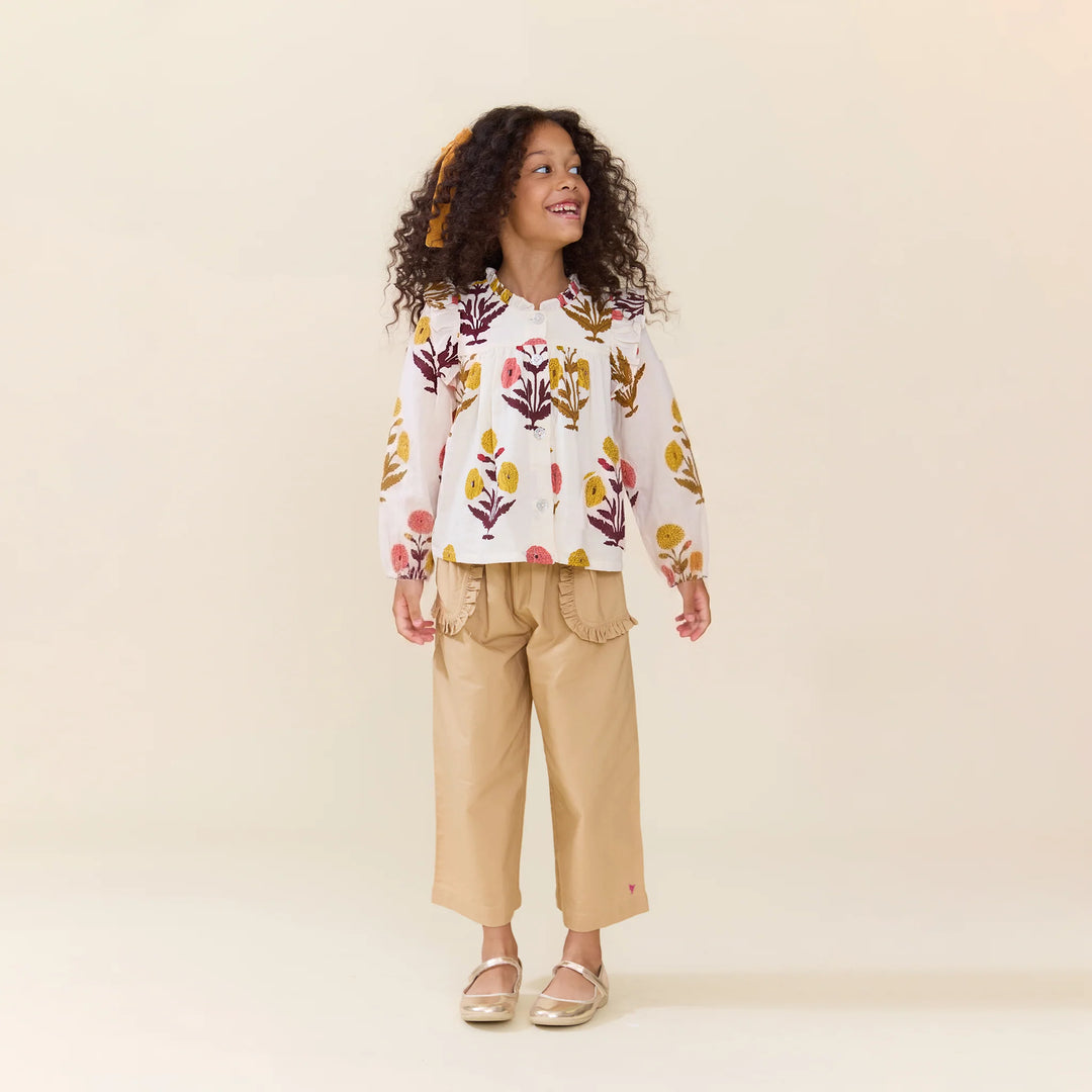 Bailey Ruffle Pant in Khaki (size 4-6)