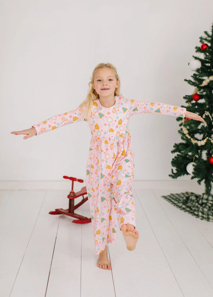 Ollie Jay Long Sleeve Leggy Romper in Christmas Cookies